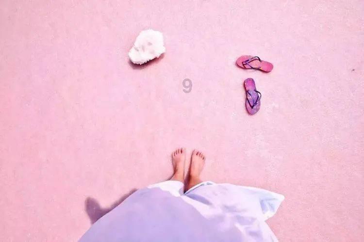 迷路的可爱女宝宝